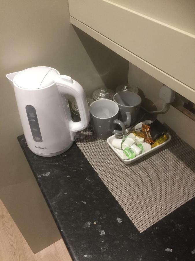 Private En-Suite Guestroom ルシン エクステリア 写真