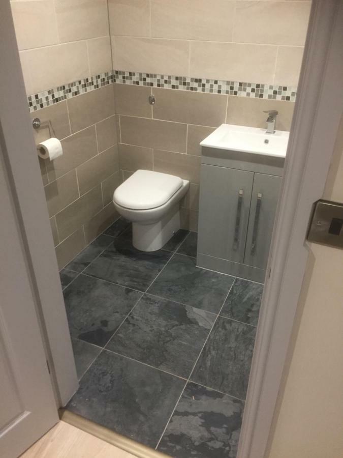 Private En-Suite Guestroom ルシン エクステリア 写真